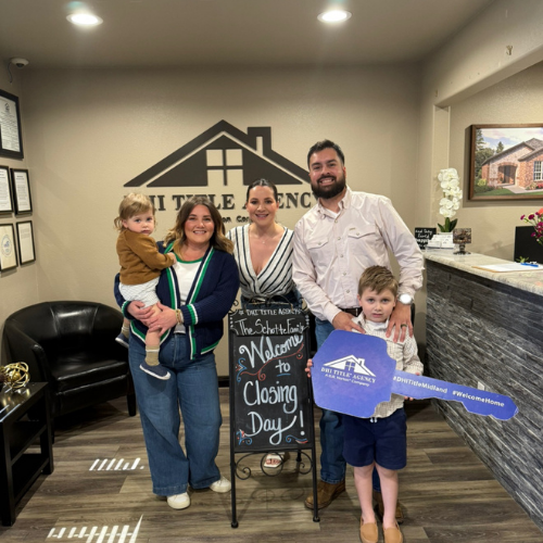 Realtor Laura Maroti - Casas en Midland y Odessa - Realtor en Español
